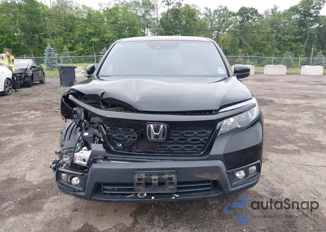 2020 Honda Passport Awd Sport from USA, damaged, VIN 5FNYF8H25LB012768